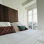 Paris Parc Monceau Hotel Suite Flat
