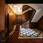 Paris Parc Monceau Hotel Suite Flat