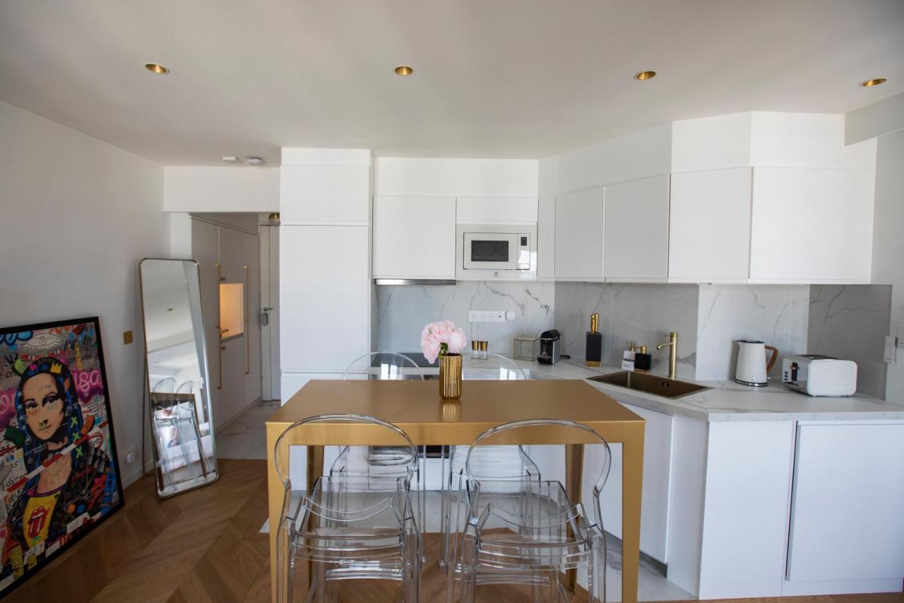 Appartement Parc Monceau Flat